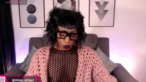 Snapshot of missemilie1 chatting on 07.03.26 Emilie Diaz online show from 07.03.26