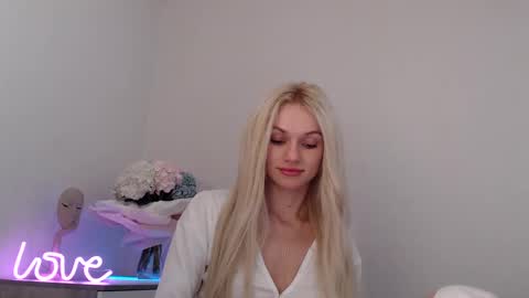 EMMA online show from 01.12.25