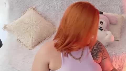 missevans_ online show from 04.18.26