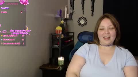 missfoxe12 online show from 12.14.25