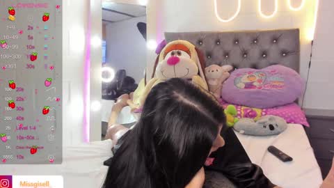 Gisell   Gigi online show from 01.04.25