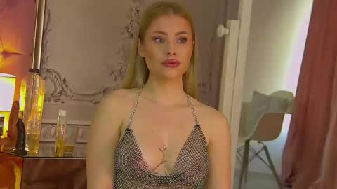 Snapshot of misshanight chatting on 03.06.26 Misha online show from 03.06.26