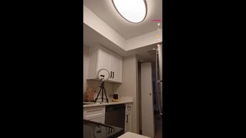 Snapshot of misshannaho chatting on 10.06.25 misshannaho online show from 10.06.25