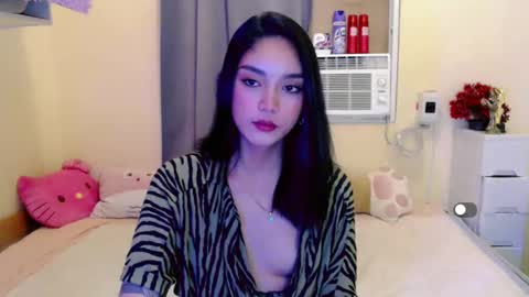 Snapshot of missindependent999 chatting on 12.22.24 jj online show from 12.22.24