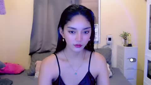 Snapshot of missindependent999 chatting on 01.08.25 jj online show from 01.08.25