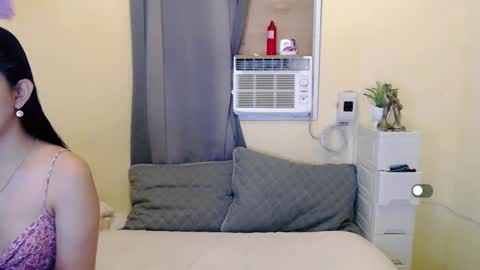 Snapshot of missindependent999 chatting on 02.18.25 jj online show from 02.18.25