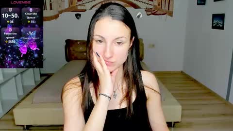 Snapshot of missis_sofiia chatting on 02.15.25 Sofia online show from 02.15.25