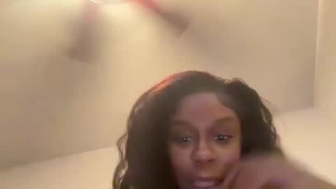 Snapshot of missjuicyfee chatting on 07.03.26 missjuicyfee online show from 07.03.26