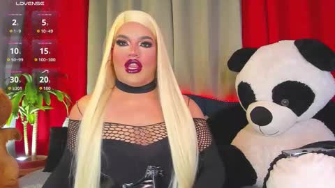 kassandra lazcano online show from 01.18.26