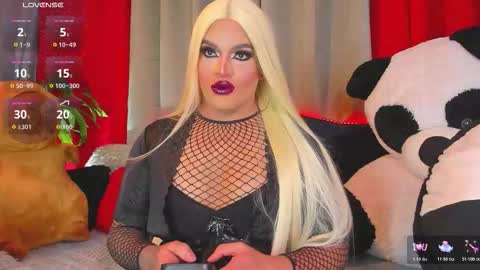 kassandra lazcano online show from 03.10.26