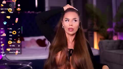 misskiarra online show from 11.29.25