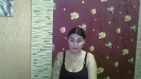 Lisa online show from 12.15.24