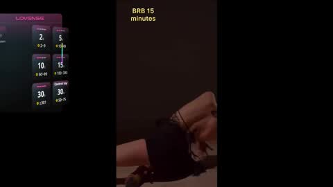 Snapshot of misskristel chatting on 09.29.25 misskristel online show from 09.29.25