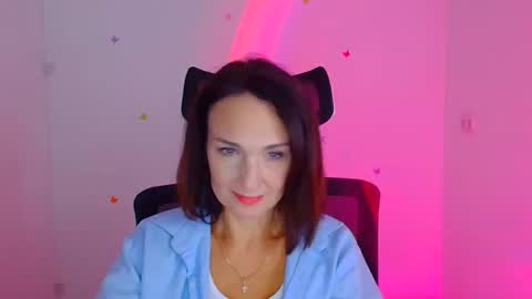 Christina online show from 10.04.25