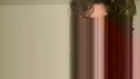 misslia101 online show from 10.22.25