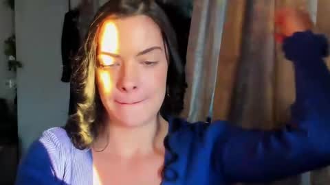 Snapshot of misslilymariaxo chatting on 01.10.25 Mistress Lily Maria online show from 01.10.25