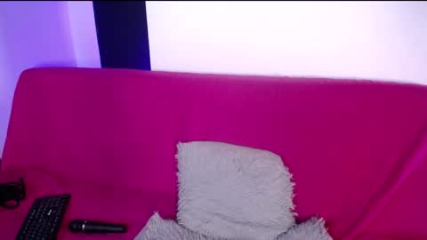 Snapshot of missloise chatting on 01.13.25 Miss Loise online show from 01.13.25