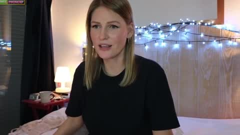 Snapshot of misslucci chatting on 12.20.24 Misslucci online show from 12.20.24