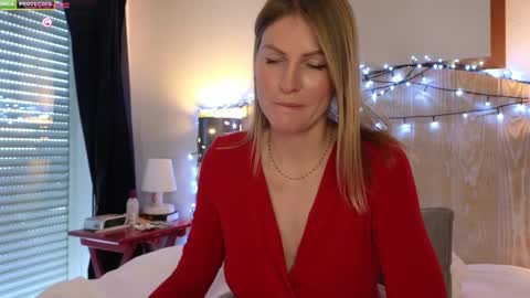 Snapshot of misslucci chatting on 12.26.24 Misslucci online show from 12.26.24