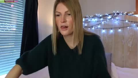 Snapshot of misslucci chatting on 12.27.24 Misslucci online show from 12.27.24