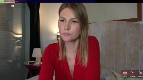 Snapshot of misslucci chatting on 02.14.25 Misslucci online show from 02.14.25