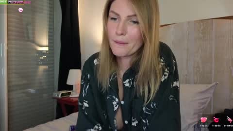 Snapshot of misslucci chatting on 02.17.25 Misslucci online show from 02.17.25