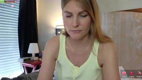 Snapshot of misslucci chatting on 02.25.25 Misslucci online show from 02.25.25