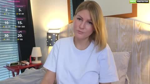 Snapshot of misslucci chatting on 11.30.25 Misslucci online show from 11.30.25