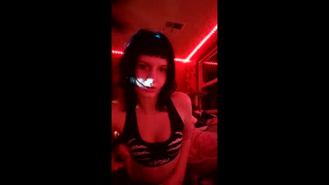 missmacabre666 online show from 01.19.26