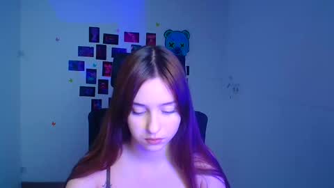 Mia online show from 11.15.25