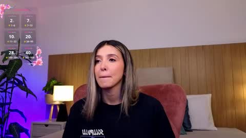 Emma Rivera online show from 01.09.25