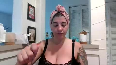 MissMona online show from 05.31.26