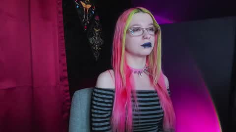 Mistress Nikki Vill online show from 02.18.25