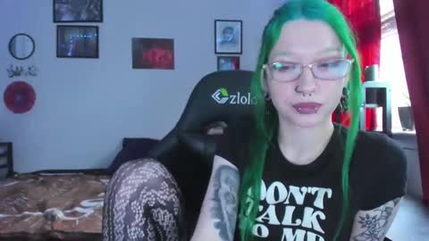 Mistress Nikki Vill online show from 05.21.26