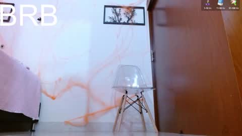 Snapshot of misspandora_ chatting on 02.06.25 Tell me Pandora online show from 02.06.25