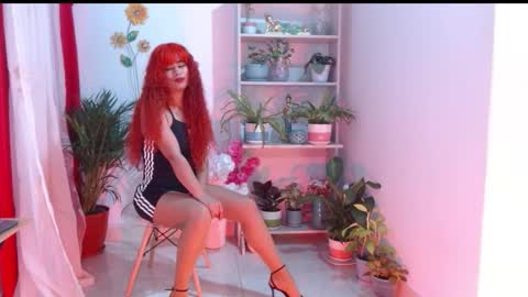 Snapshot of misspandora_ chatting on 09.14.25 Tell me Pandora online show from 09.14.25