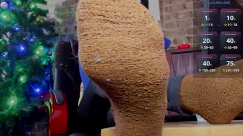 Miss Venus online show from 12.27.24