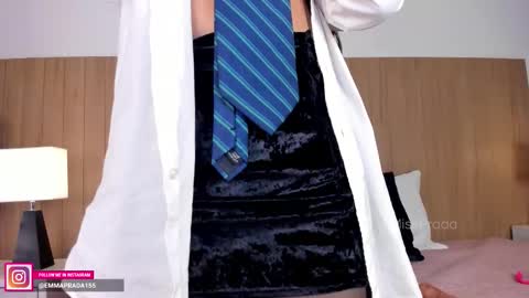 Emma Prada online show from 10.17.25