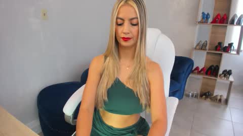 Miss Rhodes online show from 12.02.25