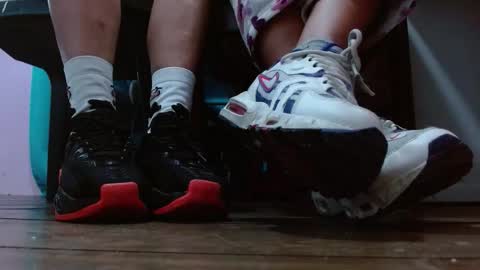 TELL ME MISS online show from 02.09.26