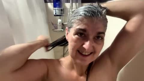 Miss Spooky Silverstacker online show from 10.20.25