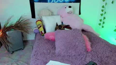  Natalie Texass indepedent model online show from 12.22.24