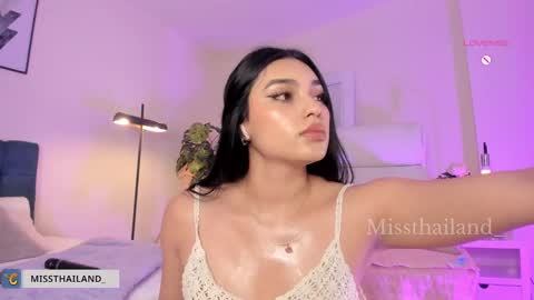 Fernanda Davila online show from 01.15.25