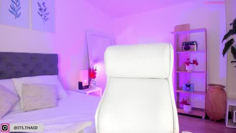 Fernanda Davila online show from 02.27.25