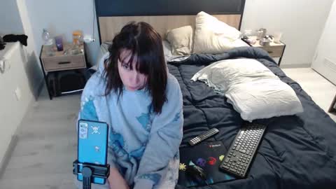 missthon online show from 10.09.25