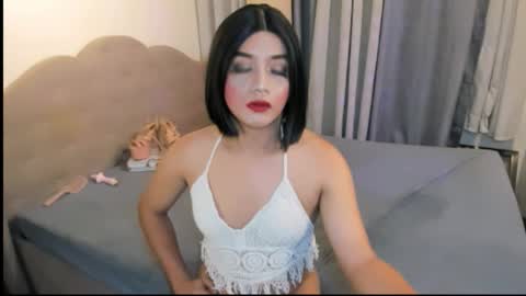 Snapshot of misstress_kyrie chatting on 10.13.25 K Y R I E online show from 10.13.25