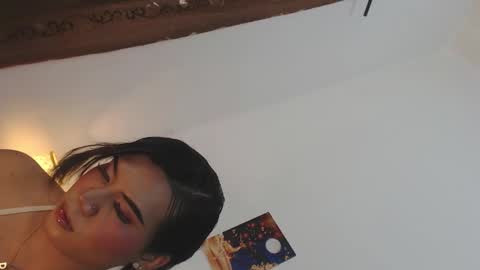 misstrishontop online show from 10.05.25