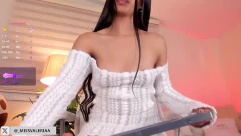 Valeria Davila online show from 02.22.25