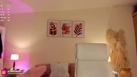 Valeria Davila online show from 02.12.26