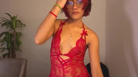 Snapshot of missvenuss chatting on 10.09.25 IG MISSVENUSS1 online show from 10.09.25